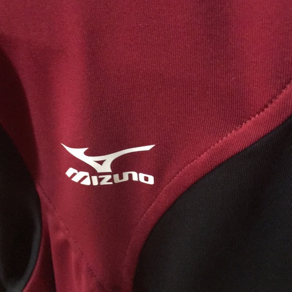 Mizuno running pullover size med - Picture 3 of 3